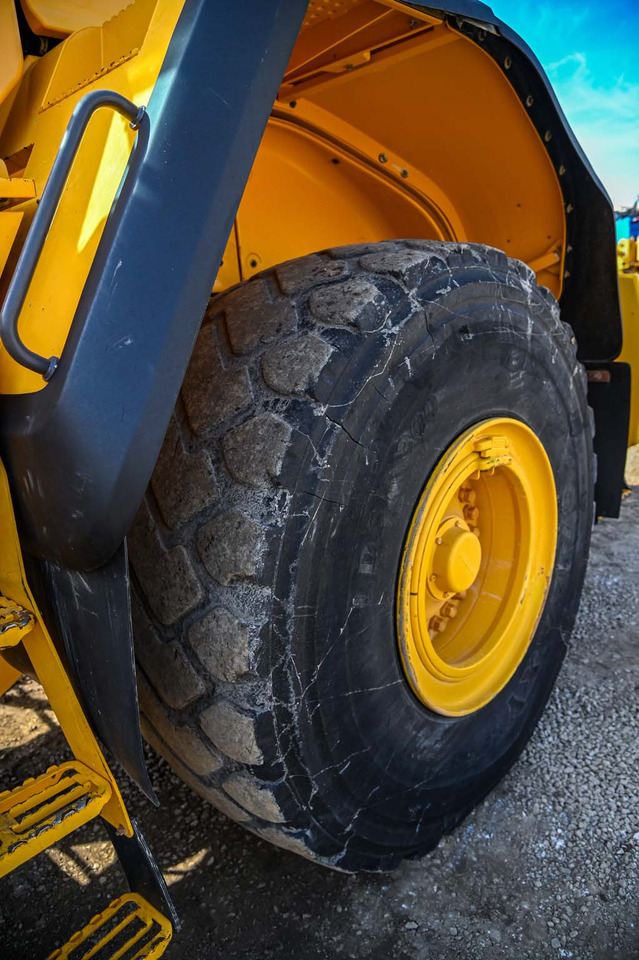 Pá carregadora de rodas VOLVO L180H: foto 28