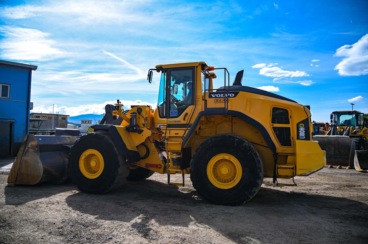 VOLVO L180H - Pá carregadora de rodas: foto 3 VOLVO L180H - Pá carregadora de rodas: foto 3