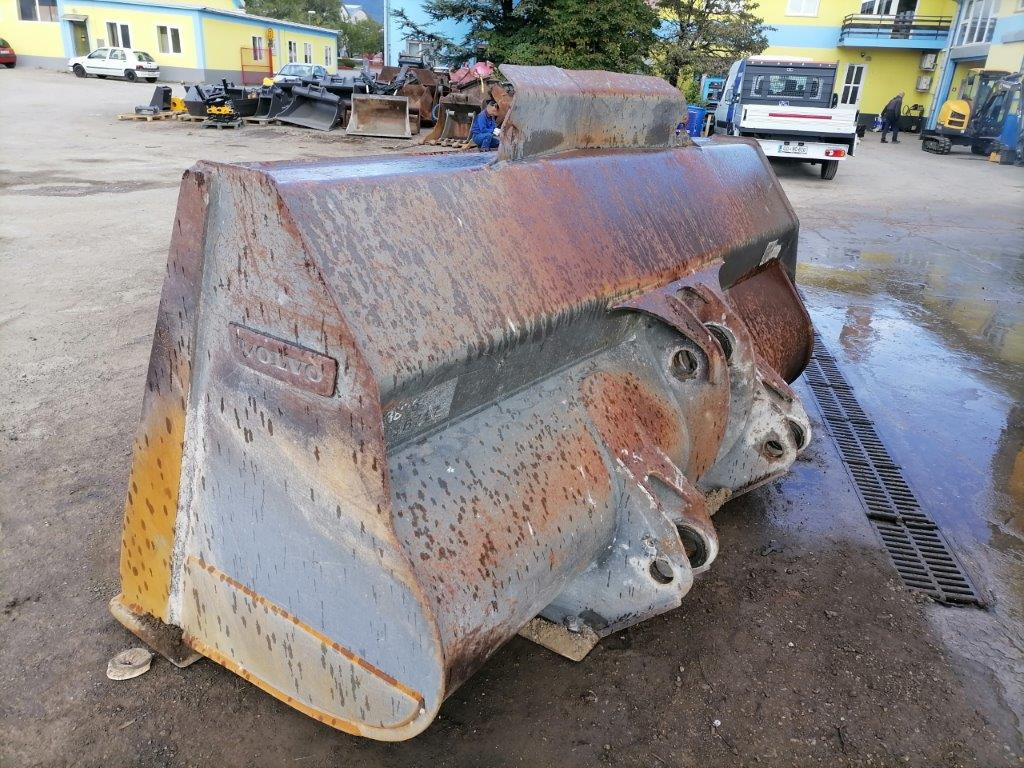 VOLVO loader bucket 2800 mm - Balde carregador para Pá carregadora de rodas: foto 5 VOLVO loader bucket 2800 mm - Balde carregador para Pá carregadora de rodas: foto 5
