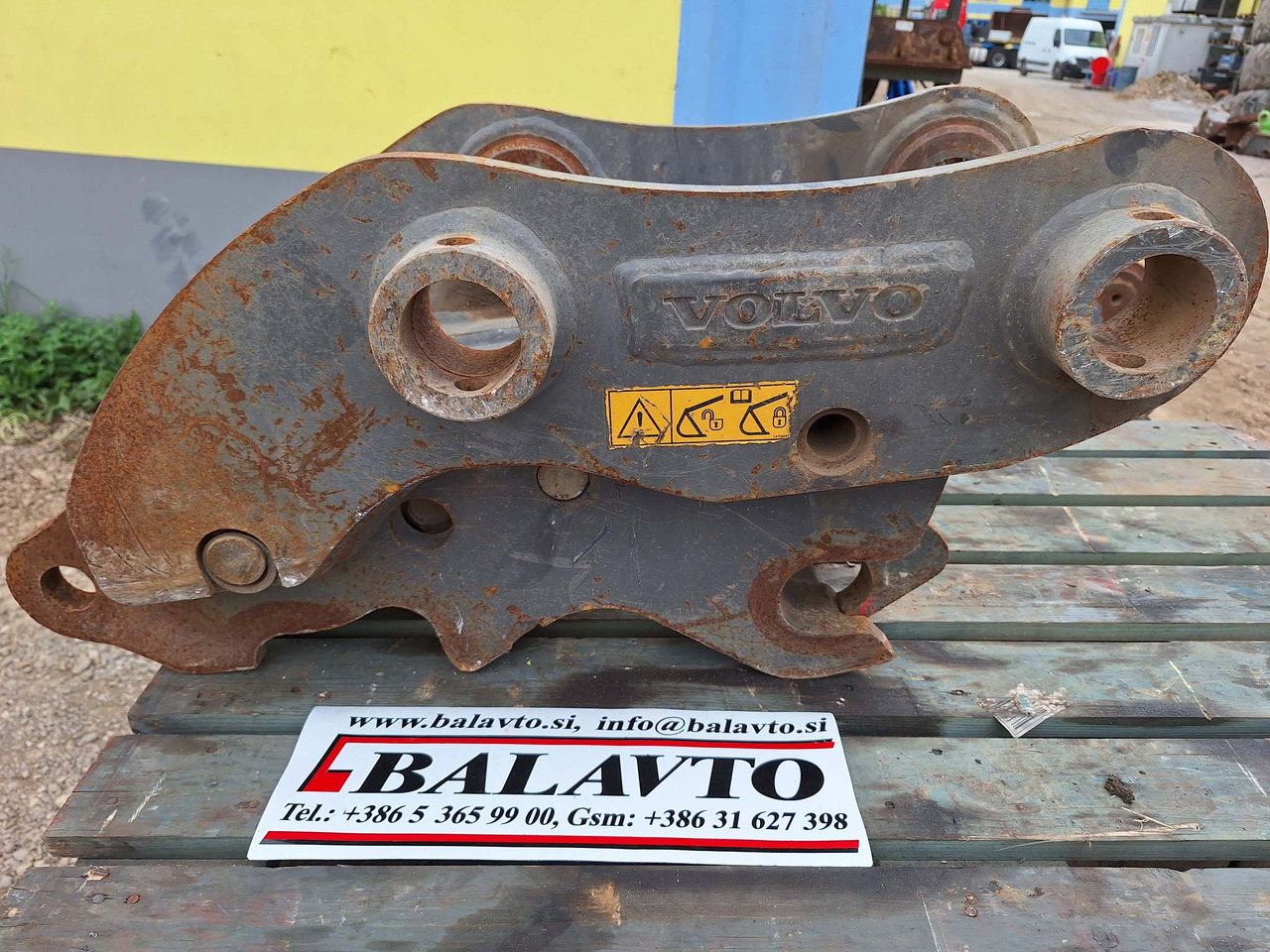 Volvo 14709434 Volvo EC140, EW140, ECR145 - Acoplamento rápido para Máquina de construção: foto 1 Volvo 14709434 Volvo EC140, EW140, ECR145 - Acoplamento rápido para Máquina de construção: foto 1