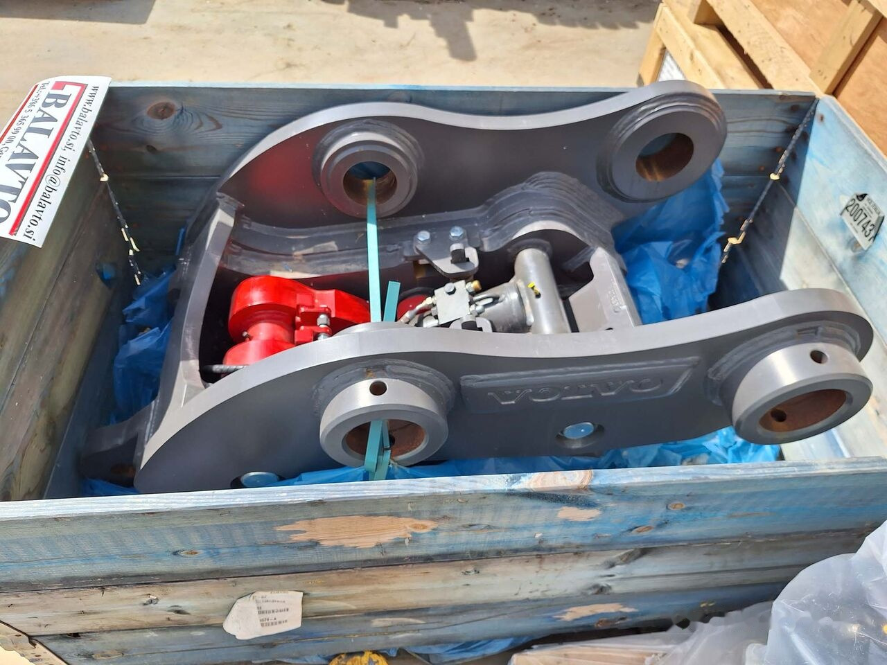 Volvo 8296852 Volvo EC350/380 - Acoplamento rápido para Escavadeira: foto 2 Volvo 8296852 Volvo EC350/380 - Acoplamento rápido para Escavadeira: foto 2