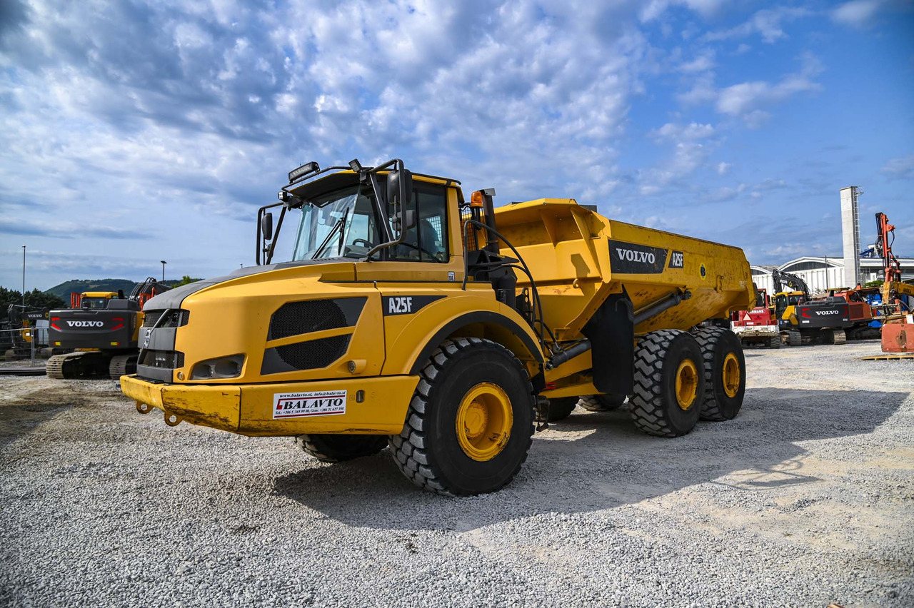 Volvo A25F - Caminhão articulado: foto 2 Volvo A25F - Caminhão articulado: foto 2