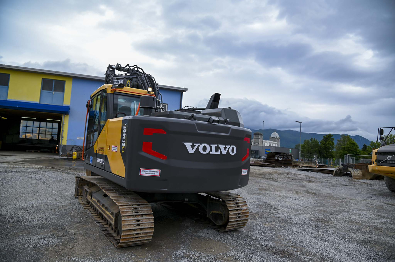 Volvo EC140E - Escavadora de rastos: foto 4 Volvo EC140E - Escavadora de rastos: foto 4