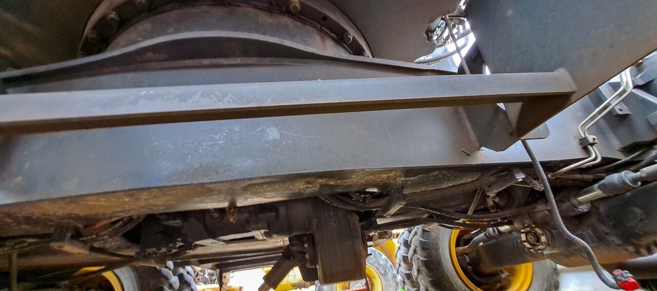 Escavadeira de rodas Volvo EWR150E: foto 8