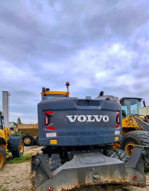 Escavadeira de rodas Volvo EWR150E: foto 15