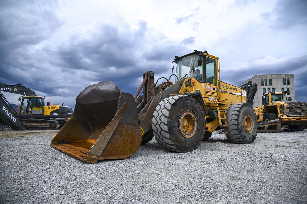 Volvo L150 - Pá carregadora de rodas: foto 1 Volvo L150 - Pá carregadora de rodas: foto 1