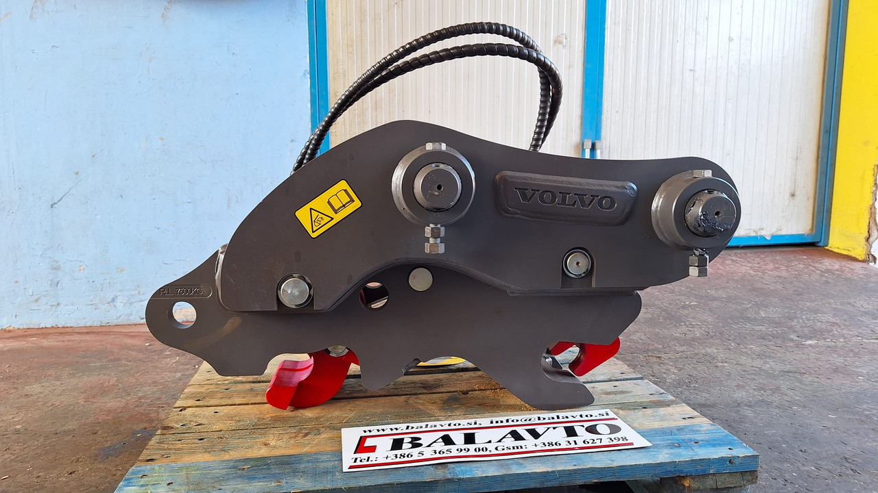 Volvo hydraulic quick coupler UNI65 - Acoplamento rápido para Escavadeira: foto 1 Volvo hydraulic quick coupler UNI65 - Acoplamento rápido para Escavadeira: foto 1