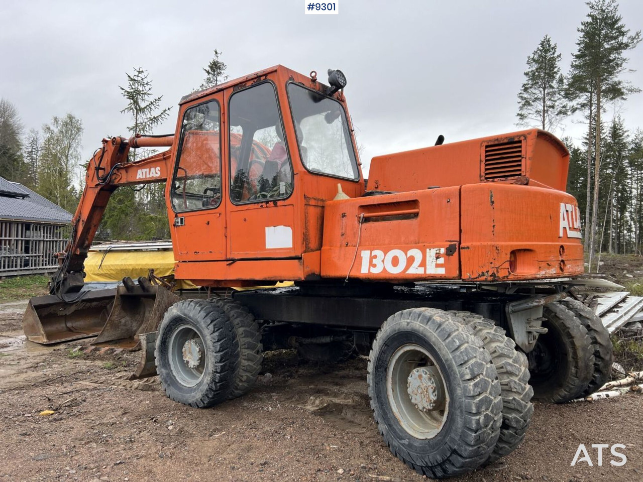 Atlas 1302 E Wheeled excavator with attachments (VIDEO) - Escavadeira de rodas: foto 3 Atlas 1302 E Wheeled excavator with attachments (VIDEO) - Escavadeira de rodas: foto 3