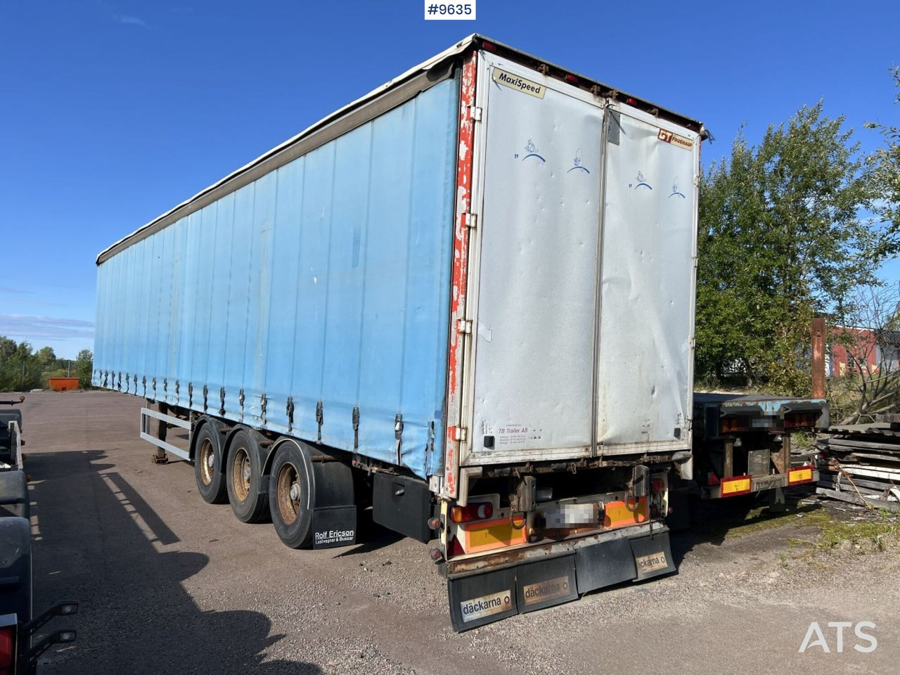 Chapel trailer Fruehauf SS136/P3S - Semi-reboque de lona: foto 3 Chapel trailer Fruehauf SS136/P3S - Semi-reboque de lona: foto 3