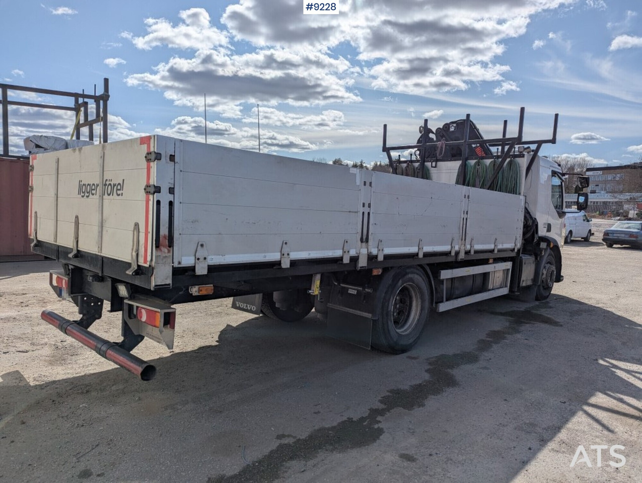 Crane Truck Volvo FL 280 4X2 with HIAB XS 144 E-5 crane (SEE VIDEO) - Camião grua: foto 4 Crane Truck Volvo FL 280 4X2 with HIAB XS 144 E-5 crane (SEE VIDEO) - Camião grua: foto 4