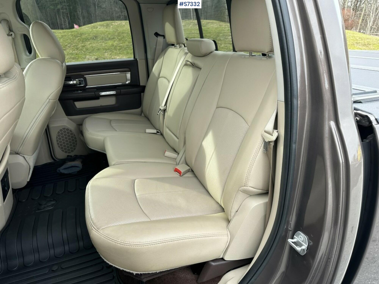 Dodge Ram 1500 Laramie, gasoline, serviced. - Pick-up: foto 5 Dodge Ram 1500 Laramie, gasoline, serviced. - Pick-up: foto 5