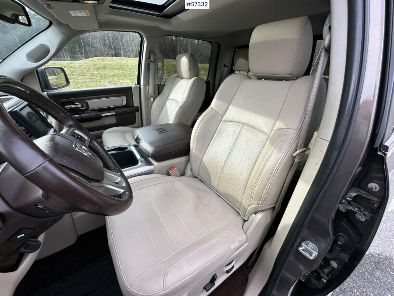 Dodge Ram 1500 Laramie, gasoline, serviced. - Pick-up: foto 2 Dodge Ram 1500 Laramie, gasoline, serviced. - Pick-up: foto 2