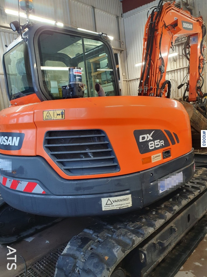 Doosan DX85R-3 Crawler Excavator with tiltrotator and attachments - Escavadora de rastos: foto 3 Doosan DX85R-3 Crawler Excavator with tiltrotator and attachments - Escavadora de rastos: foto 3