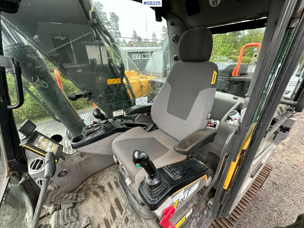 Excavator, Volvo EC140EL, Tiltrotator, Attachments (See video) - Escavadeira: foto 4 Excavator, Volvo EC140EL, Tiltrotator, Attachments (See video) - Escavadeira: foto 4