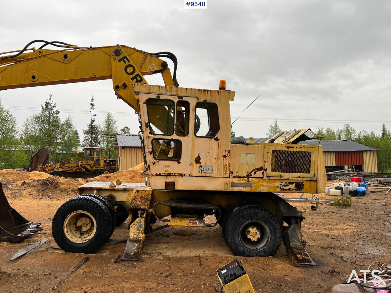 FORD Wheel excavator (VIDEO) - Escavadeira de rodas: foto 5 FORD Wheel excavator (VIDEO) - Escavadeira de rodas: foto 5