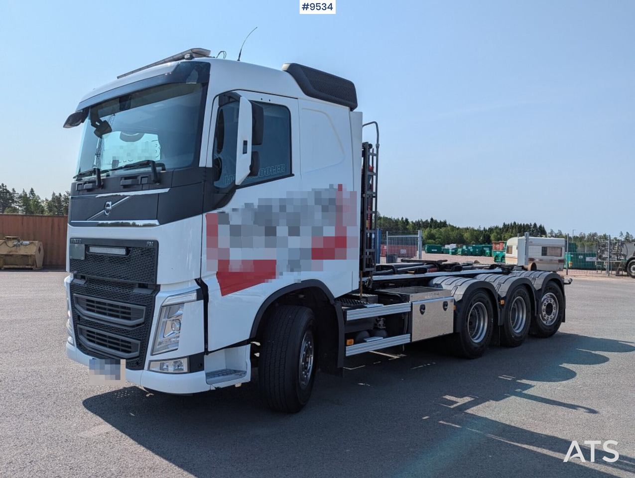 Hooklift Truck Volvo FH540 8x4 (SEE VIDEO) - Camião polibenne: foto 1 Hooklift Truck Volvo FH540 8x4 (SEE VIDEO) - Camião polibenne: foto 1