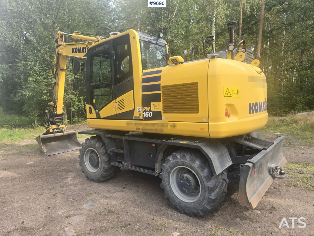 Komatsu PW160-11 with machine control - Escavadeira de rodas: foto 3 Komatsu PW160-11 with machine control - Escavadeira de rodas: foto 3