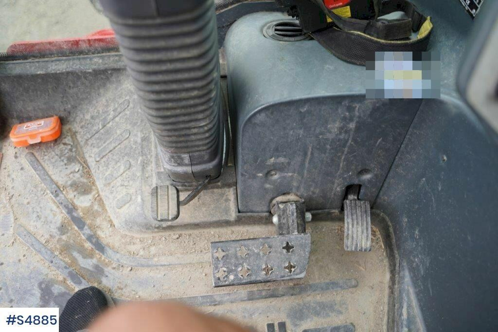 Empilhador telescópico Magni RTH 6,30 SH-M/C Around turning telescopic loader: foto 28 Empilhador telescópico Magni RTH 6,30 SH-M/C Around turning telescopic loader: foto 28