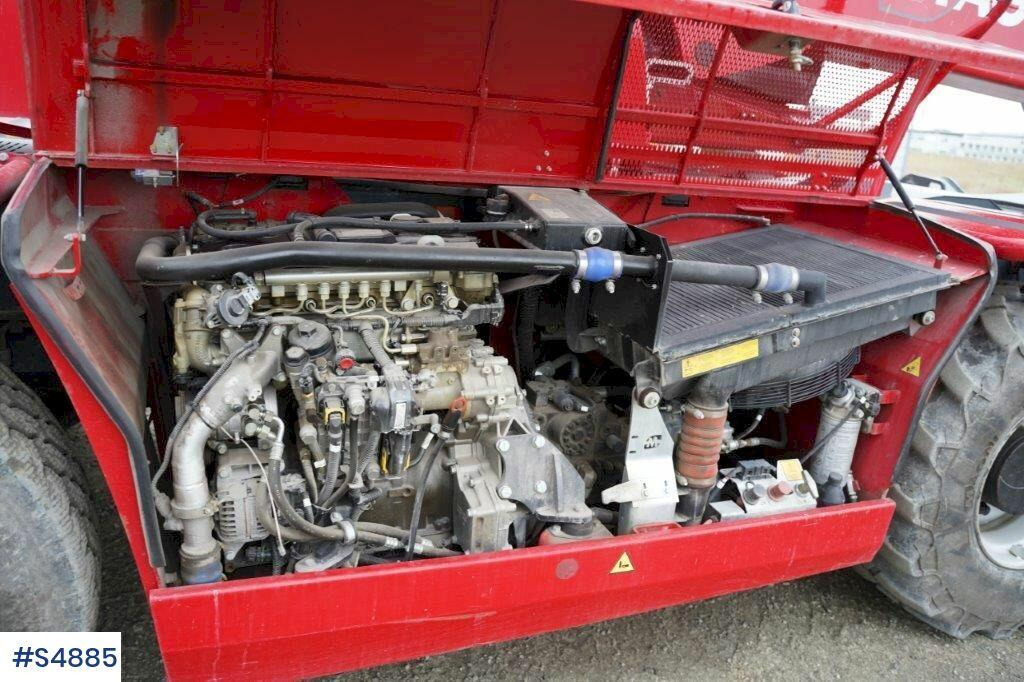 Empilhador telescópico Magni RTH 6,30 SH-M/C Around turning telescopic loader: foto 38 Empilhador telescópico Magni RTH 6,30 SH-M/C Around turning telescopic loader: foto 38