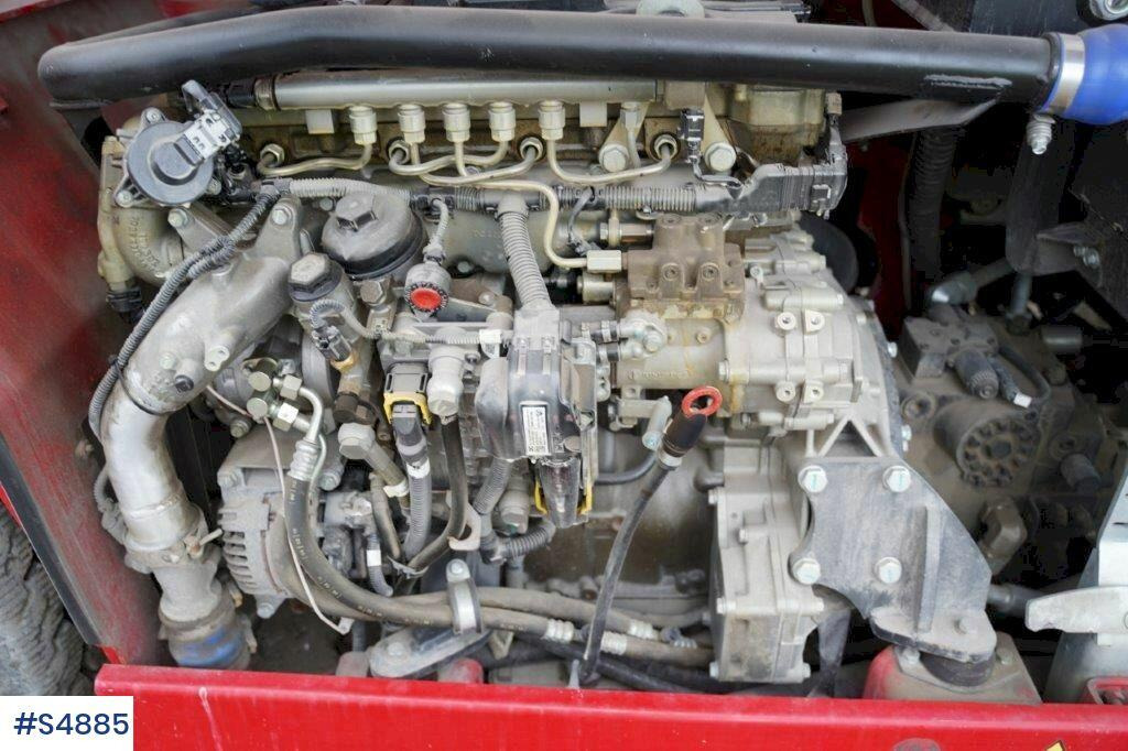 Empilhador telescópico Magni RTH 6,30 SH-M/C Around turning telescopic loader: foto 39 Empilhador telescópico Magni RTH 6,30 SH-M/C Around turning telescopic loader: foto 39