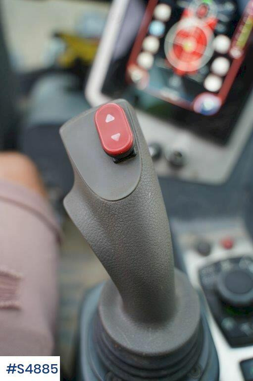 Empilhador telescópico Magni RTH 6,30 SH-M/C Around turning telescopic loader: foto 15 Empilhador telescópico Magni RTH 6,30 SH-M/C Around turning telescopic loader: foto 15