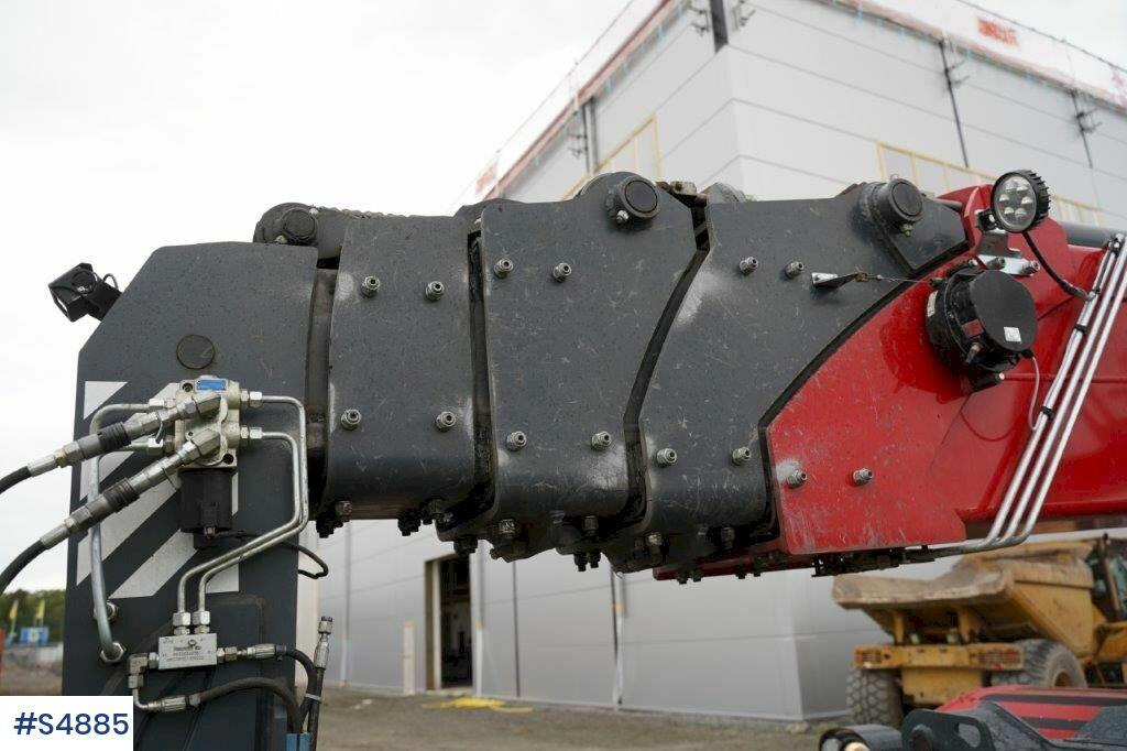 Empilhador telescópico Magni RTH 6,30 SH-M/C Around turning telescopic loader: foto 33 Empilhador telescópico Magni RTH 6,30 SH-M/C Around turning telescopic loader: foto 33