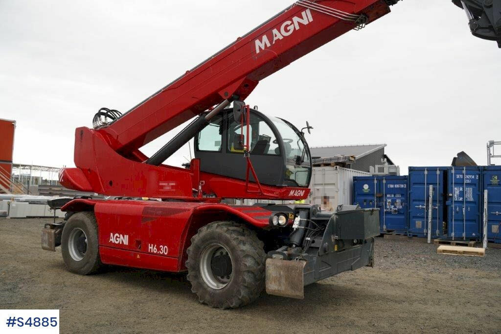 Empilhador telescópico Magni RTH 6,30 SH-M/C Around turning telescopic loader: foto 8 Empilhador telescópico Magni RTH 6,30 SH-M/C Around turning telescopic loader: foto 8