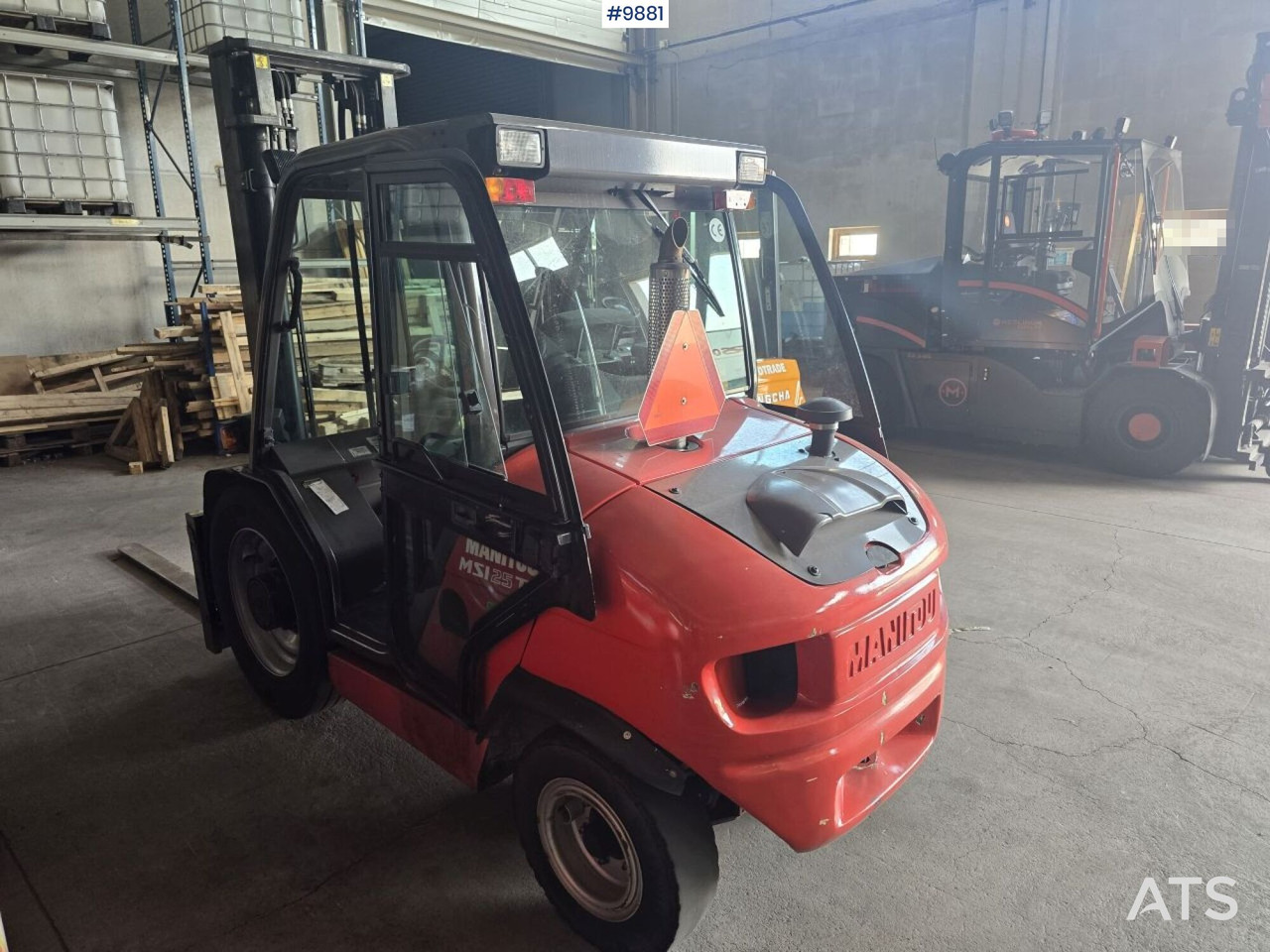 Manitou diesel truck - Empilhador a diesel: foto 3 Manitou diesel truck - Empilhador a diesel: foto 3