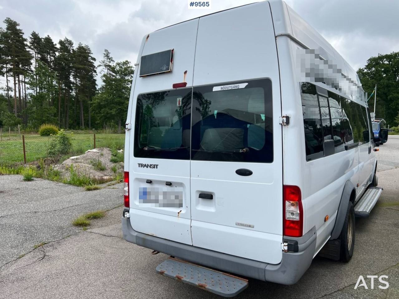Minibus - 16-seater bus - FORD TRANSIT 430L 17-P B - Minibus, Furgão de passageiros: foto 3 Minibus - 16-seater bus - FORD TRANSIT 430L 17-P B - Minibus, Furgão de passageiros: foto 3