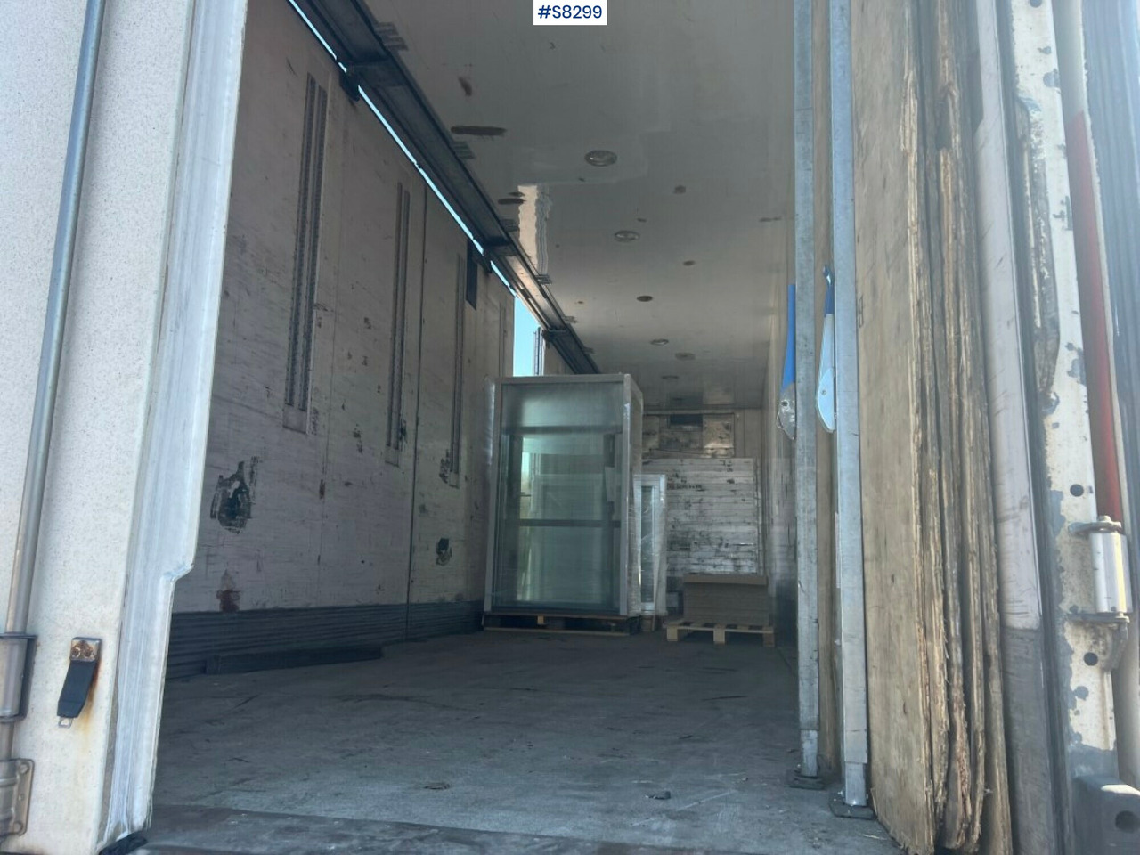 Parator CV 18-20 - Reboque frigorífico: foto 4 Parator CV 18-20 - Reboque frigorífico: foto 4