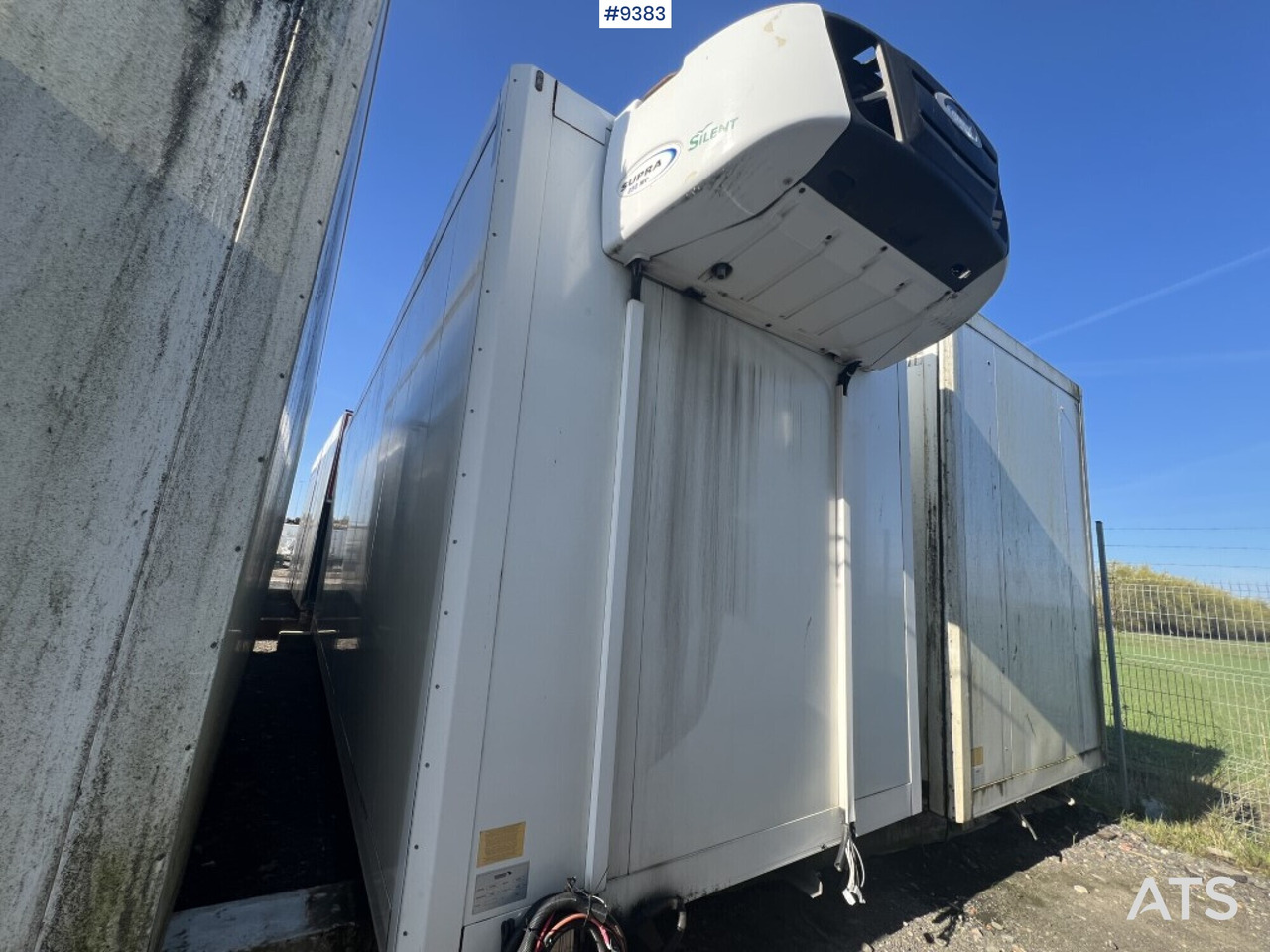 Refrigerated trailer cabinet Schmitz Cargobull - Carroçaria - frigorífico: foto 4 Refrigerated trailer cabinet Schmitz Cargobull - Carroçaria - frigorífico: foto 4