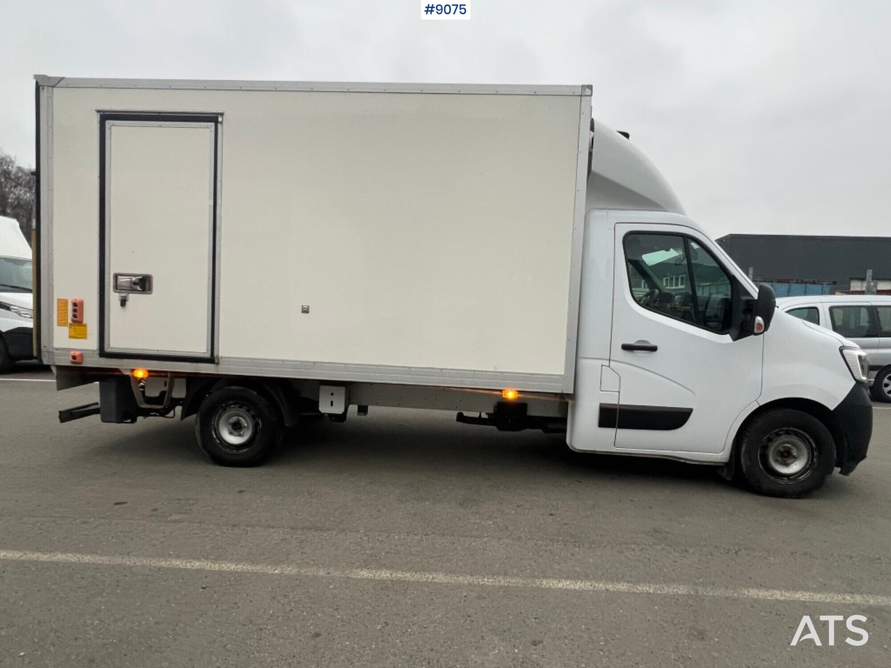 Refrigerated truck - Renault Master - Carrinha frigorífica: foto 2 Refrigerated truck - Renault Master - Carrinha frigorífica: foto 2
