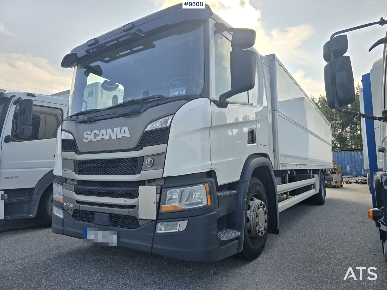 Scania P250 Liftable and lowerable body - Camião furgão: foto 1 Scania P250 Liftable and lowerable body - Camião furgão: foto 1