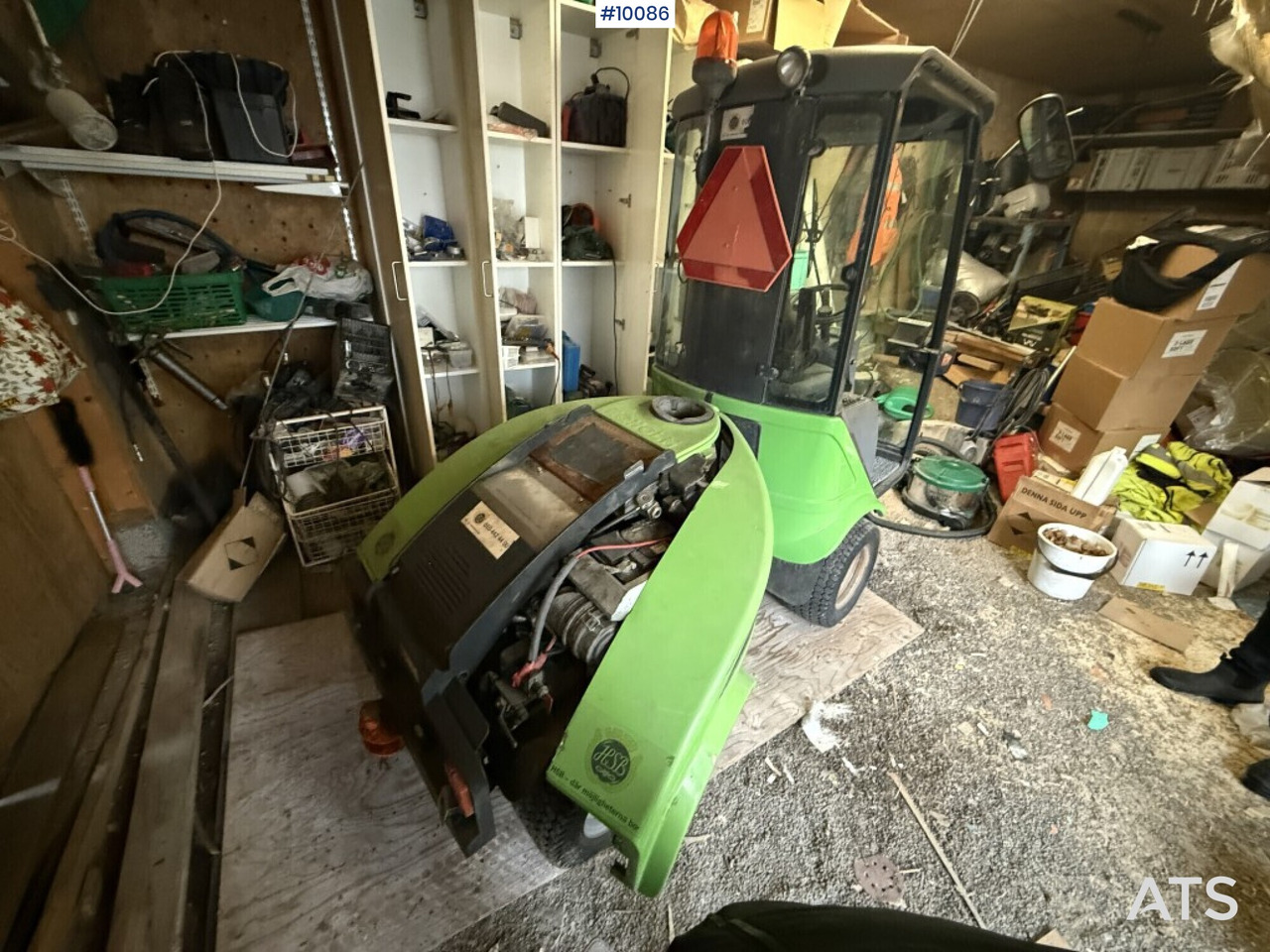 Utility machine Nilfisk EGHOLM City Ranger 2250 rep. object - Varredora urbana: foto 4 Utility machine Nilfisk EGHOLM City Ranger 2250 rep. object - Varredora urbana: foto 4