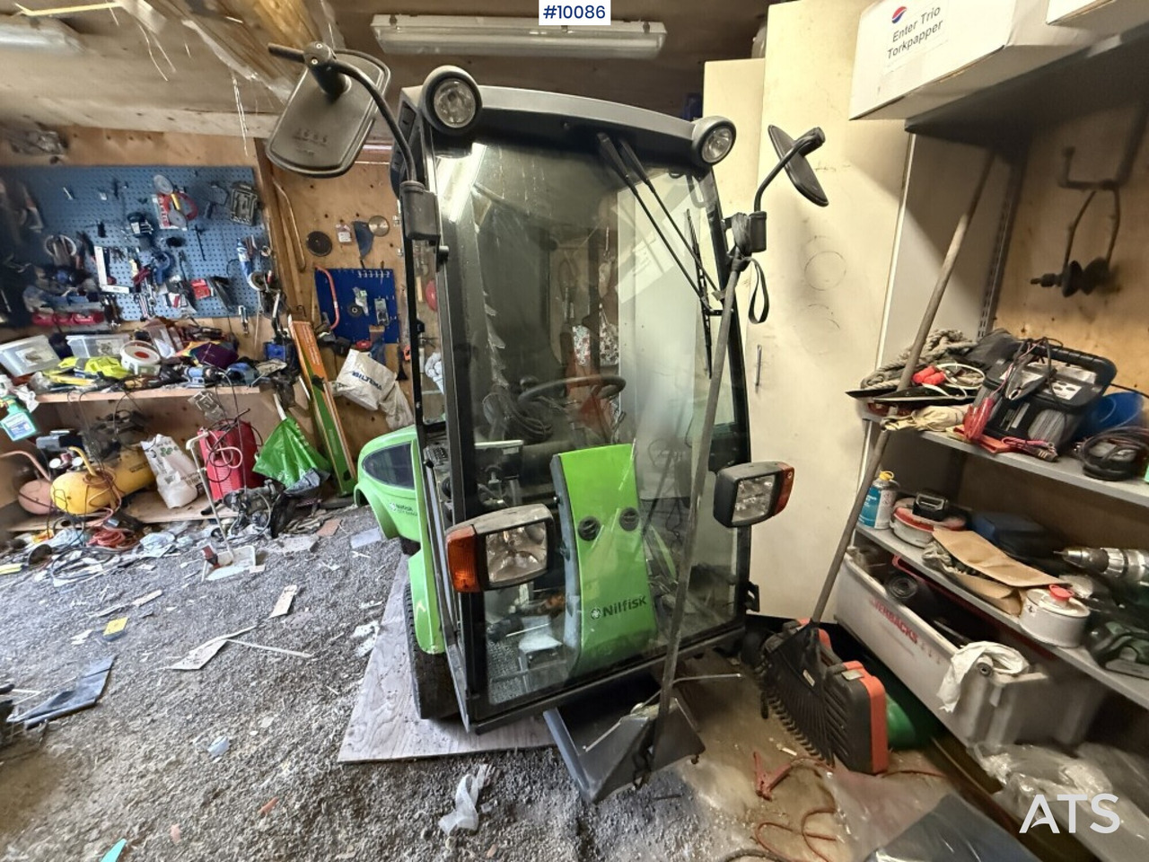 Utility machine Nilfisk EGHOLM City Ranger 2250 rep. object - Varredora urbana: foto 3 Utility machine Nilfisk EGHOLM City Ranger 2250 rep. object - Varredora urbana: foto 3