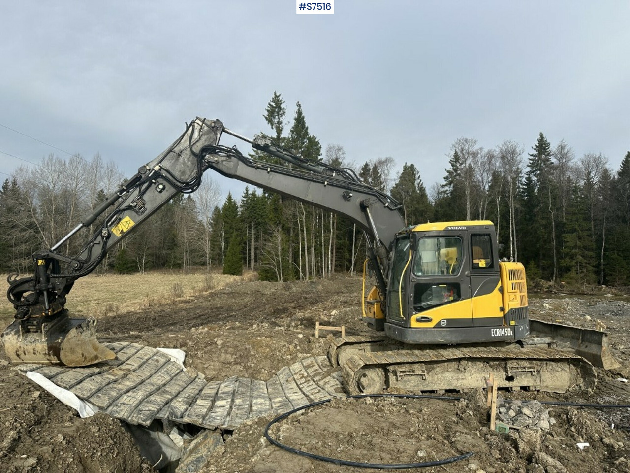 Volvo ECR145DL Crawler excavator with rotor and buckets - Escavadora de rastos: foto 2 Volvo ECR145DL Crawler excavator with rotor and buckets - Escavadora de rastos: foto 2