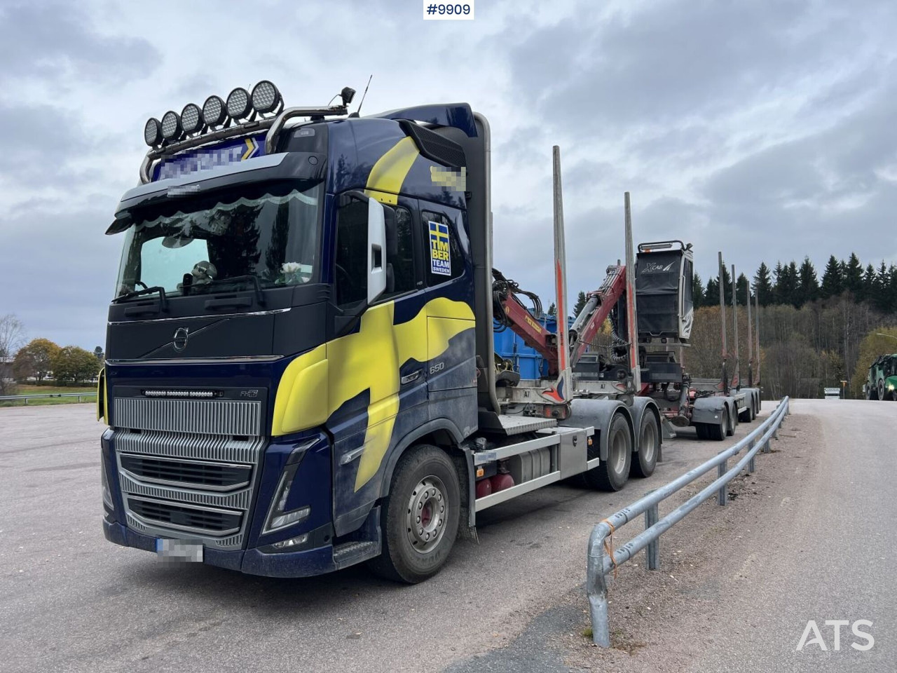 Volvo FH 64R Timber truck with crane and trailer - Camião de transporte de madeira, Camião grua: foto 1 Volvo FH 64R Timber truck with crane and trailer - Camião de transporte de madeira, Camião grua: foto 1