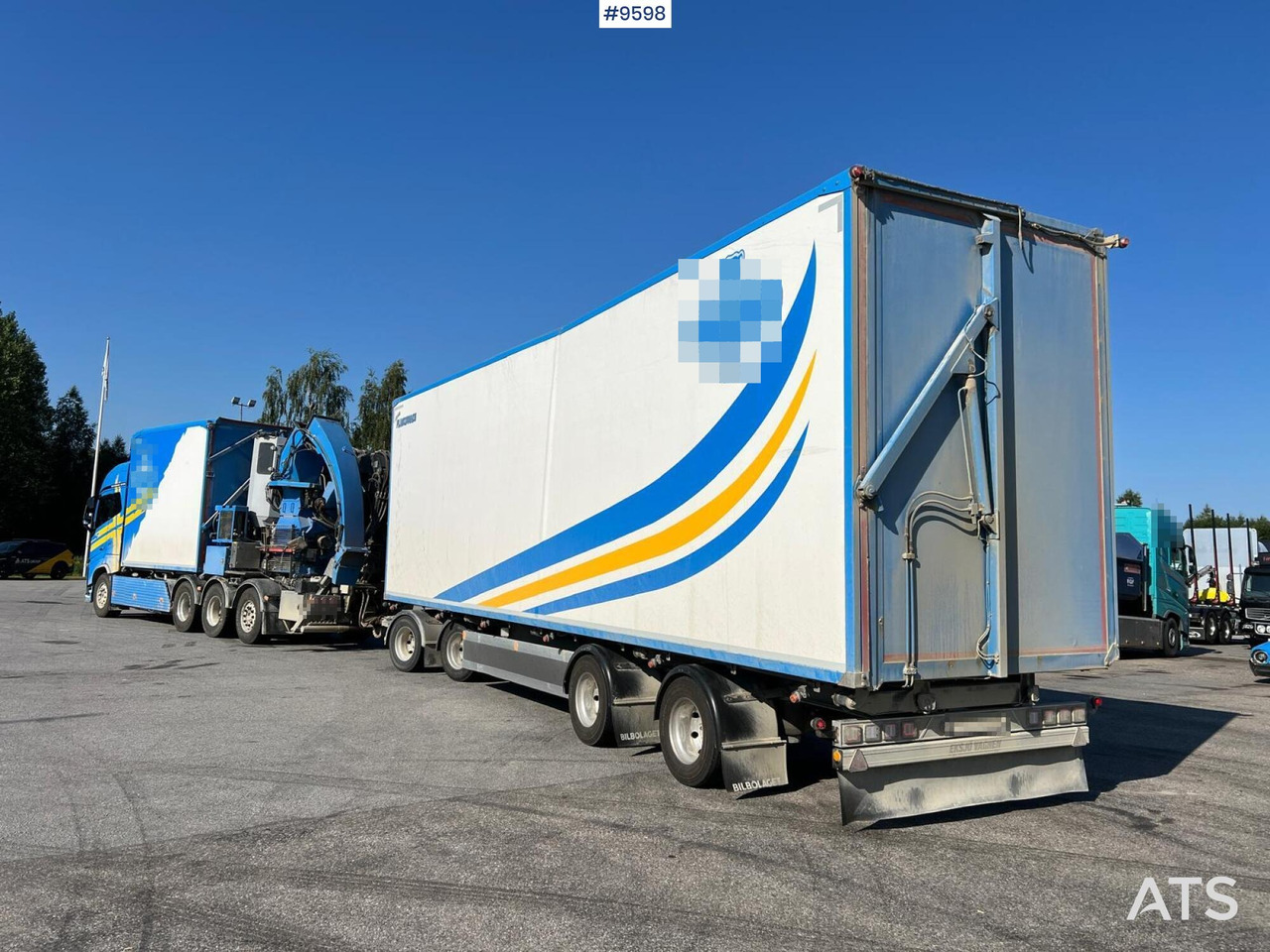 Volvo FH16 8*4 Bruks wood chipper - Camião basculante, Camião grua: foto 3 Volvo FH16 8*4 Bruks wood chipper - Camião basculante, Camião grua: foto 3