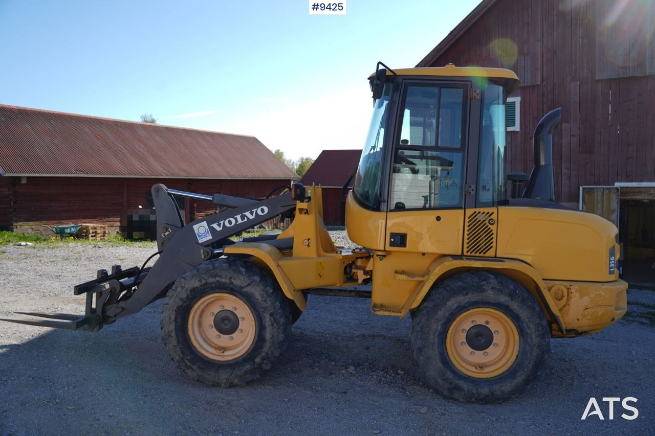 Locação financeira de  Volvo L35 G with implements (VIDEO) Volvo L35 G with implements (VIDEO): foto 11