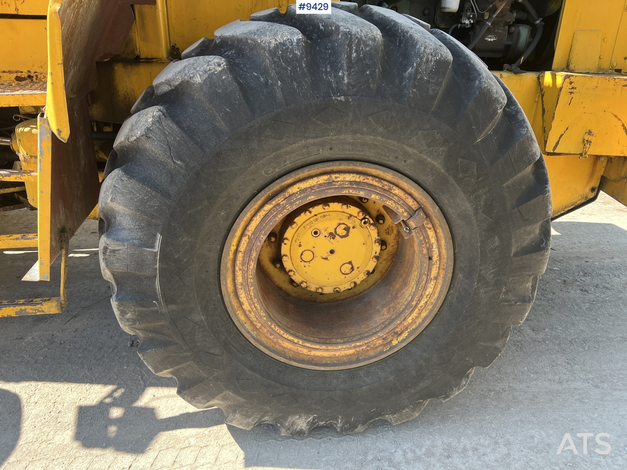 Locação financeira de  Wheel Loader - Volvo BM-LM1240 Wheel Loader - Volvo BM-LM1240: foto 13