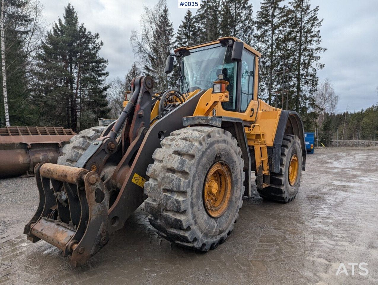 Wheel Loader Volvo L180F (SEE VIDEO) - Pá carregadora de rodas: foto 1 Wheel Loader Volvo L180F (SEE VIDEO) - Pá carregadora de rodas: foto 1