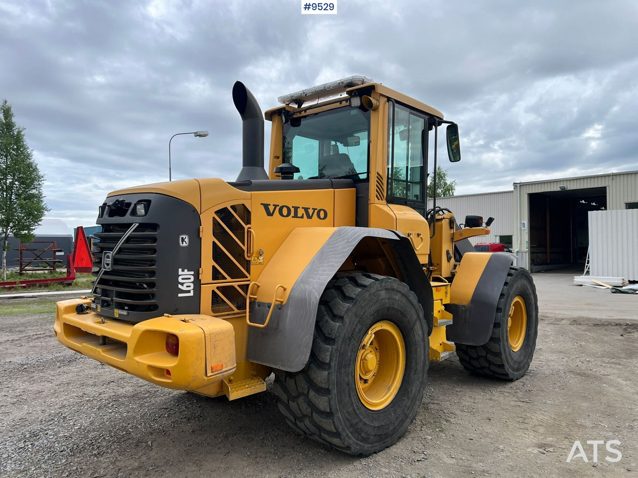 Wheel Loader Volvo L60F (SEE VIDEO) - Pá carregadora de rodas: foto 3 Wheel Loader Volvo L60F (SEE VIDEO) - Pá carregadora de rodas: foto 3