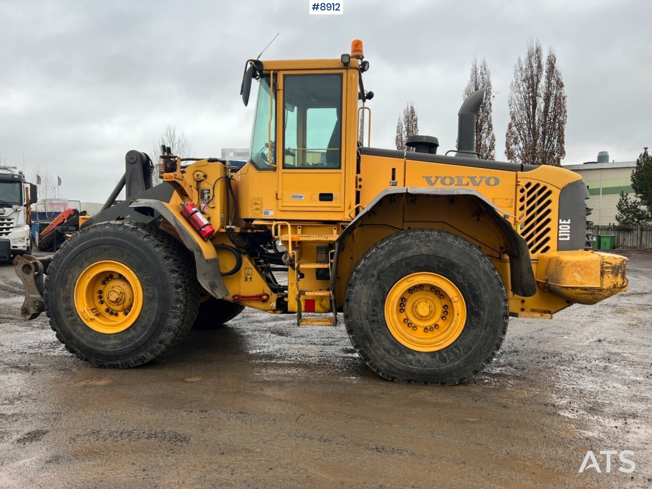 Locação financeira de  Wheel loader - Volvo L110E Wheel loader - Volvo L110E: foto 10