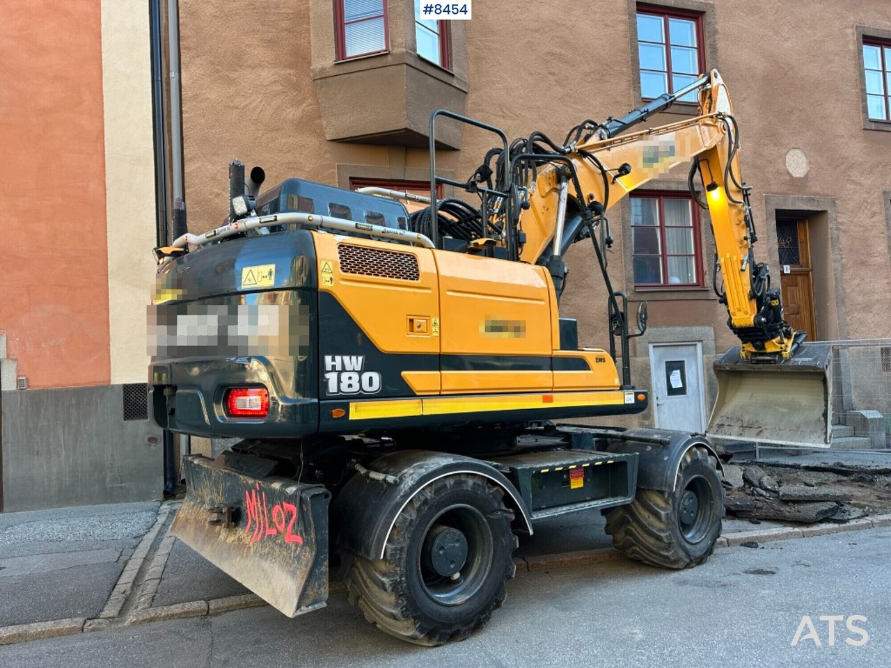 Wheeled excavator Hyundai HW180 with rotor digging system and gear (SEE VIDEO) - Escavadeira de rodas: foto 3 Wheeled excavator Hyundai HW180 with rotor digging system and gear (SEE VIDEO) - Escavadeira de rodas: foto 3