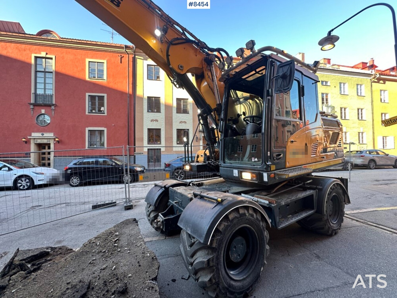 Wheeled excavator Hyundai HW180 with rotor digging system and gear (SEE VIDEO) - Escavadeira de rodas: foto 4 Wheeled excavator Hyundai HW180 with rotor digging system and gear (SEE VIDEO) - Escavadeira de rodas: foto 4