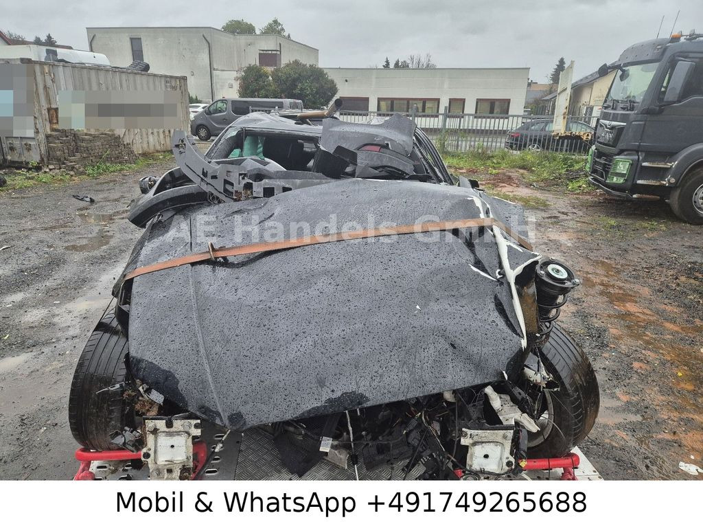 Audi A3 TDI 2.0 S Line *Manual/Xenon/Totalschaden Audi A3 TDI 2.0 S Line *Manual/Xenon/Totalschaden - Sedan: foto 3 Audi A3 TDI 2.0 S Line *Manual/Xenon/Totalschaden Audi A3 TDI 2.0 S Line *Manual/Xenon/Totalschaden - Sedan: foto 3