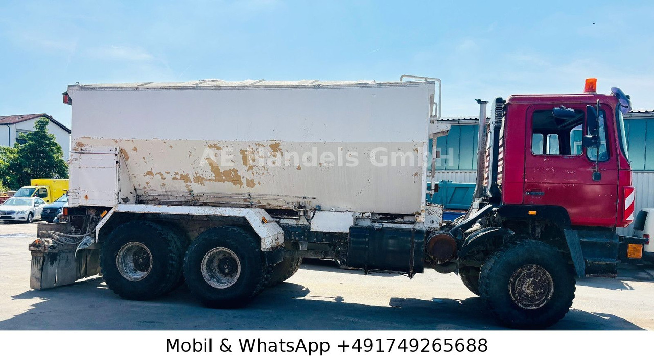 MAN F10 BB 6x6 Bindemittelstreuer *Manual/Analog - Camião: foto 5 MAN F10 BB 6x6 Bindemittelstreuer *Manual/Analog - Camião: foto 5