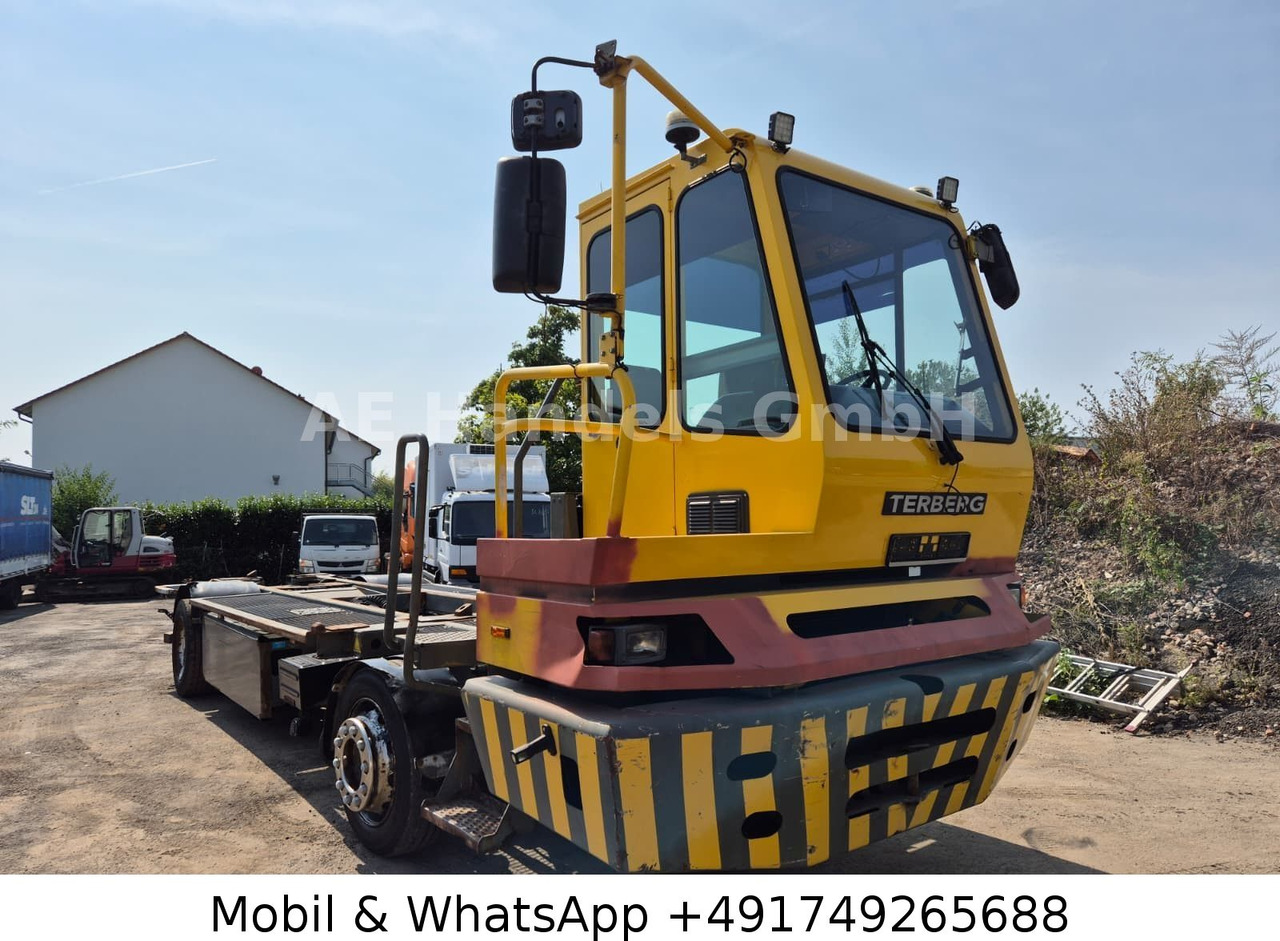 Terberg BC 182 4x2 Rangierfahrzeug *Klima - Camião: foto 1 Terberg BC 182 4x2 Rangierfahrzeug *Klima - Camião: foto 1