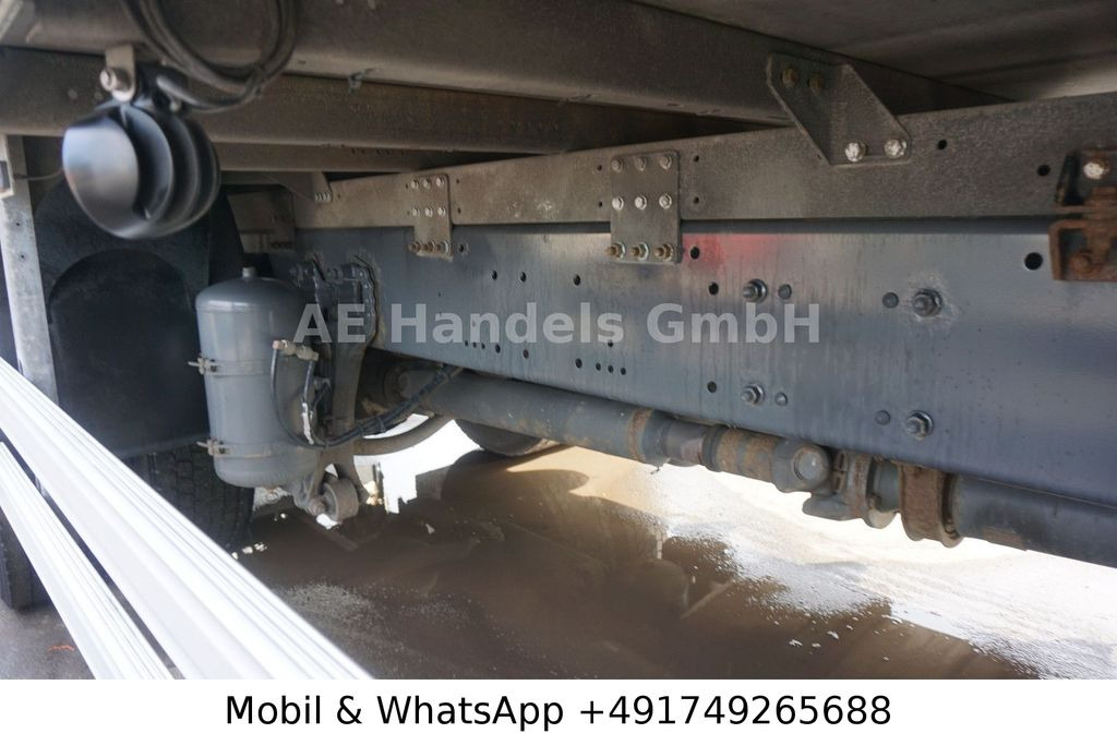 Camião furgão DAF CF 330 BL *LBW-DHollandia/AHK/1000L/1xBett: foto 8