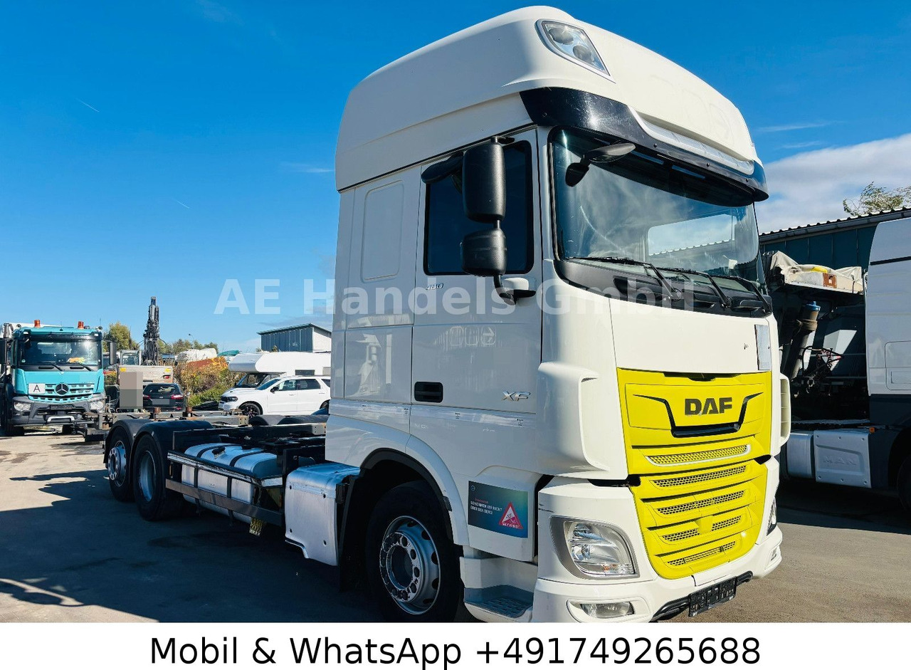 DAF XF480 SSC BDF *Retarder/Lenk+Lift/ACC/2xTank/AHK - Camião transportador de contêineres/ Caixa móvel: foto 1 DAF XF480 SSC BDF *Retarder/Lenk+Lift/ACC/2xTank/AHK - Camião transportador de contêineres/ Caixa móvel: foto 1